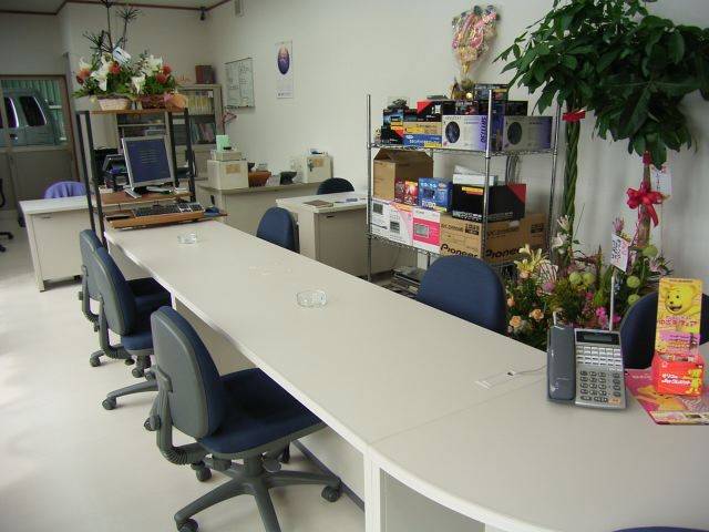 有限会社 ウェーブオート