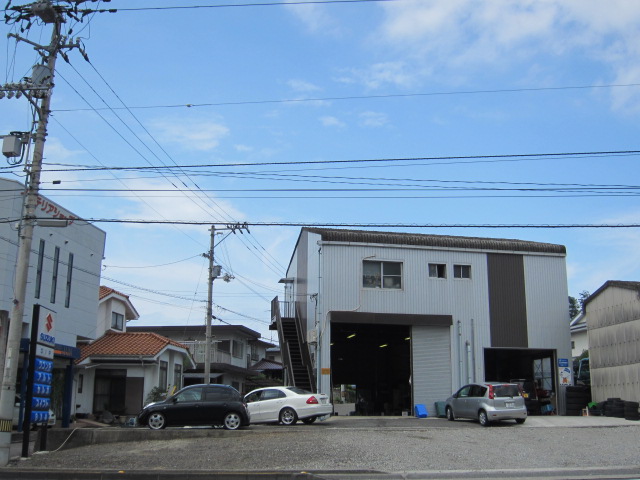 Auto Garage D.I.P